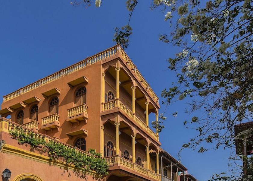 Bolivar Cartagena Facade