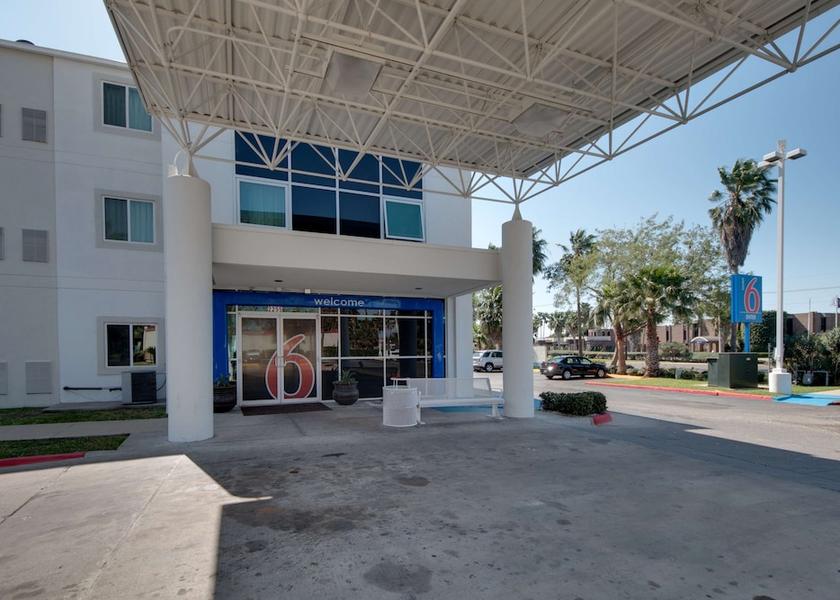 Tennessee Brownsville Exterior Detail