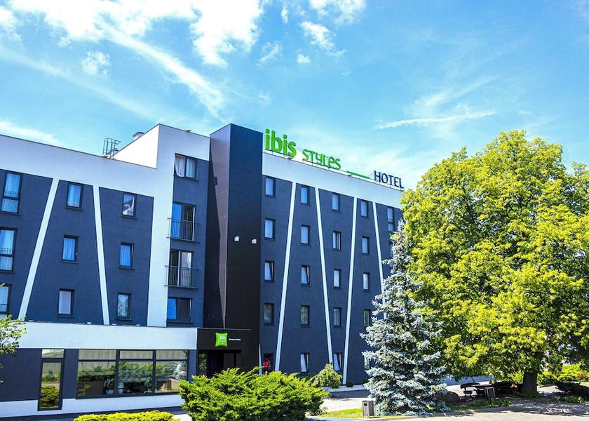 Masovian Voivodeship Mory Facade