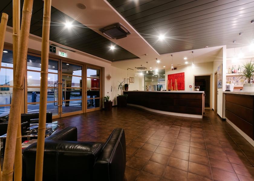 Piedmont Casalino Interior Entrance