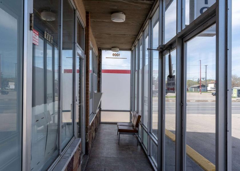 Saskatchewan Regina Lobby