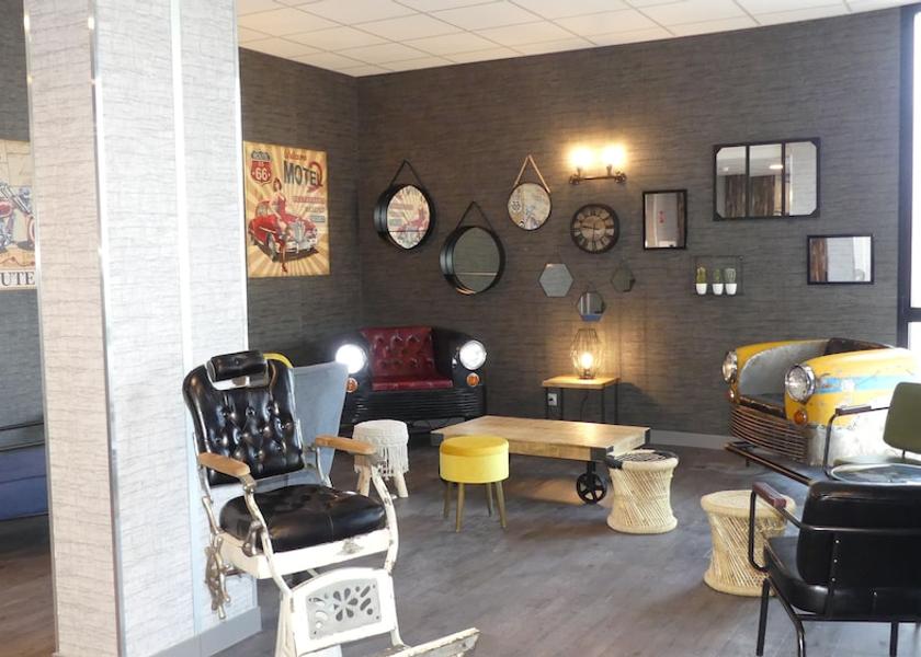 Centre - Loire Valley Vierzon Lobby