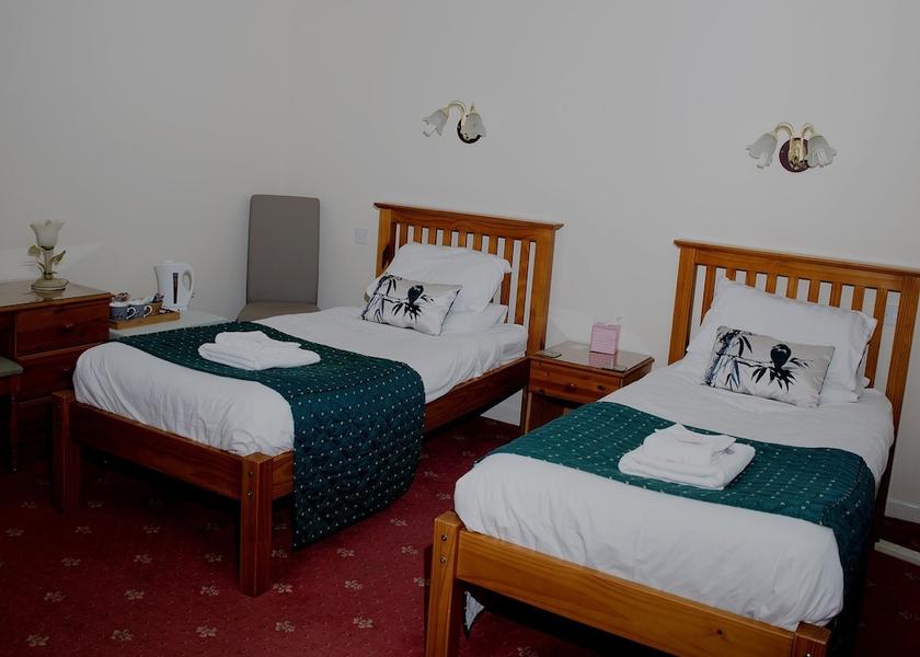 Scotland Wishaw Room