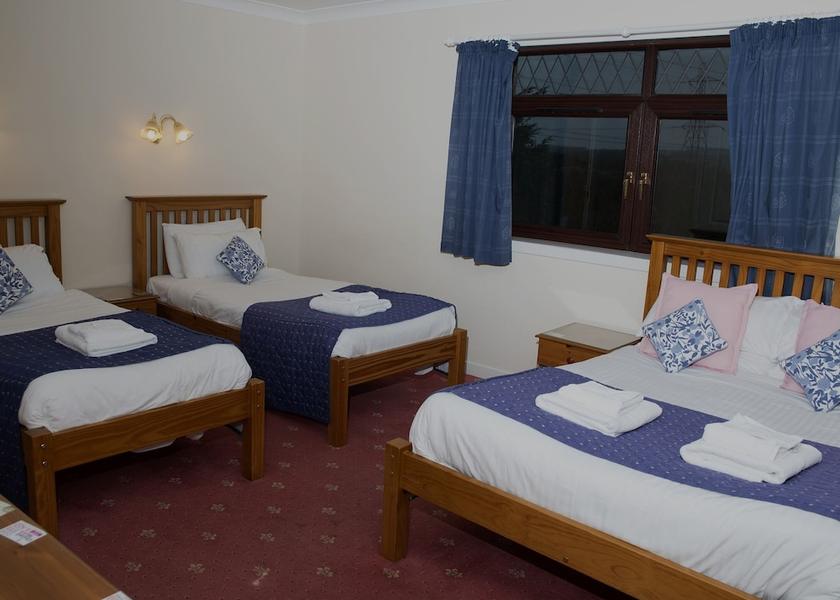 Scotland Wishaw Room