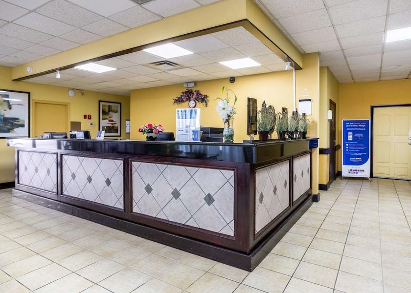 Oklahoma Durant Lobby