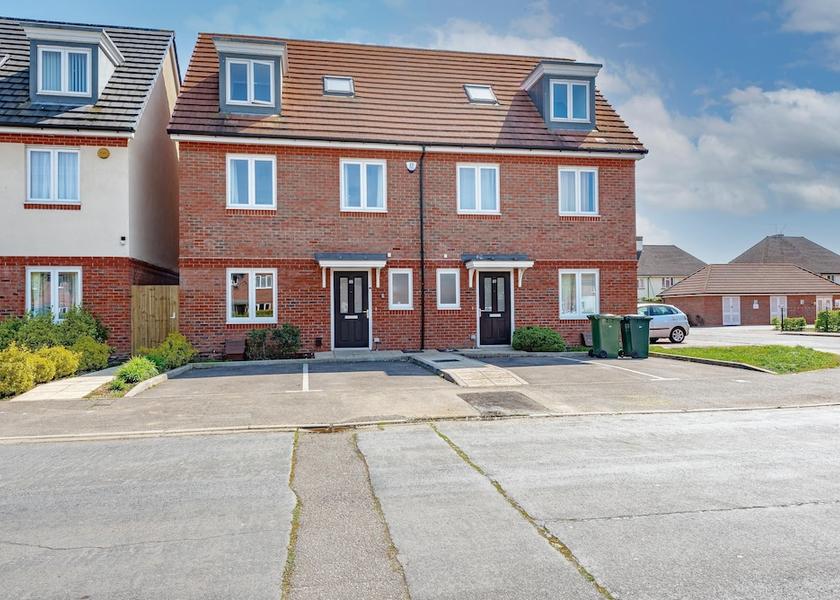 England Staines Facade