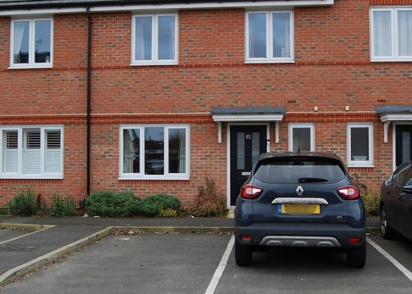 England Staines Facade