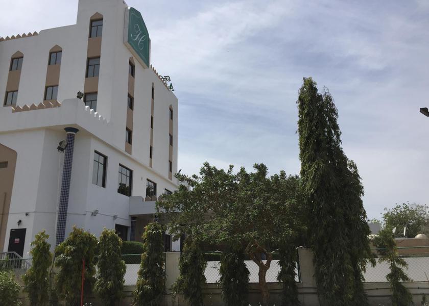  Muscat exterior view