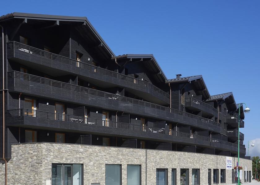 Auvergne-Rhone-Alpes Les Deux Alpes Facade