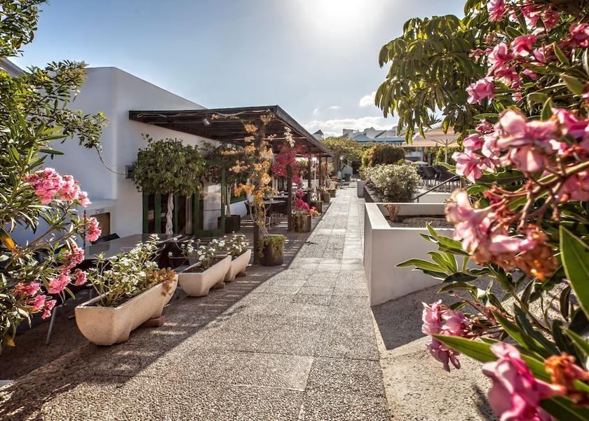 Canary Islands Tías Gazebo