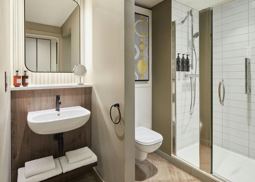 Scotland Edinburgh Guestroom