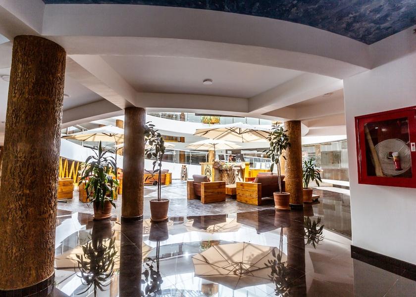 Cusco (region) Urubamba Reception