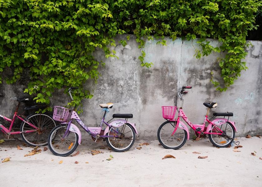 Kaafu Atoll Thulusdhoo Island Bicycling