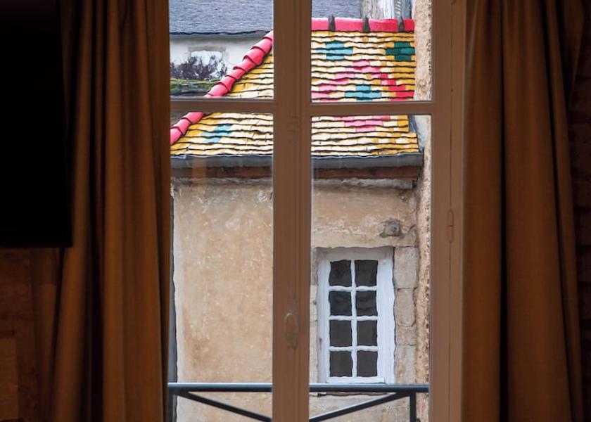 Bourgogne-Franche-Comté Beaune Room