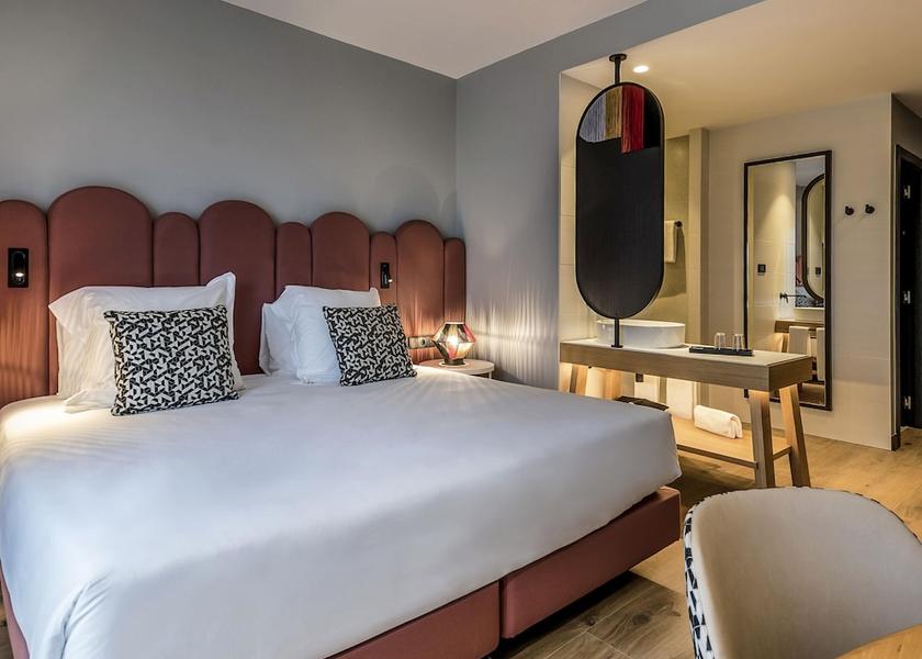 Galicia Lugo Room