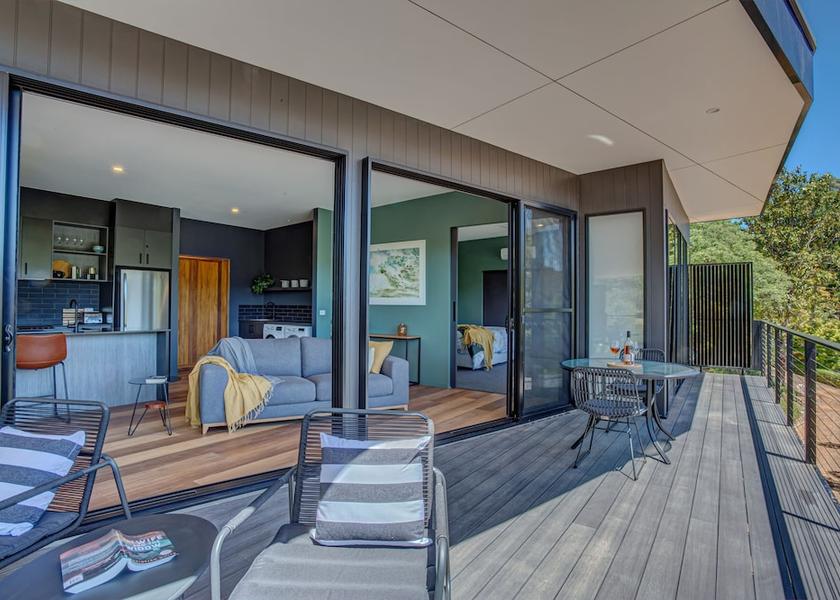 Victoria Bright Terrace