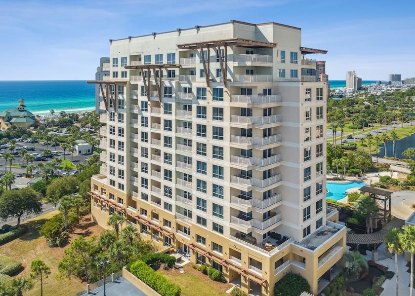 Florida Miramar Beach Exterior Detail