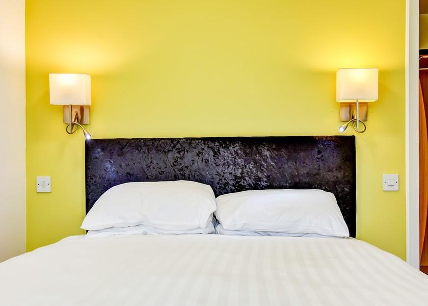 England Redditch Room