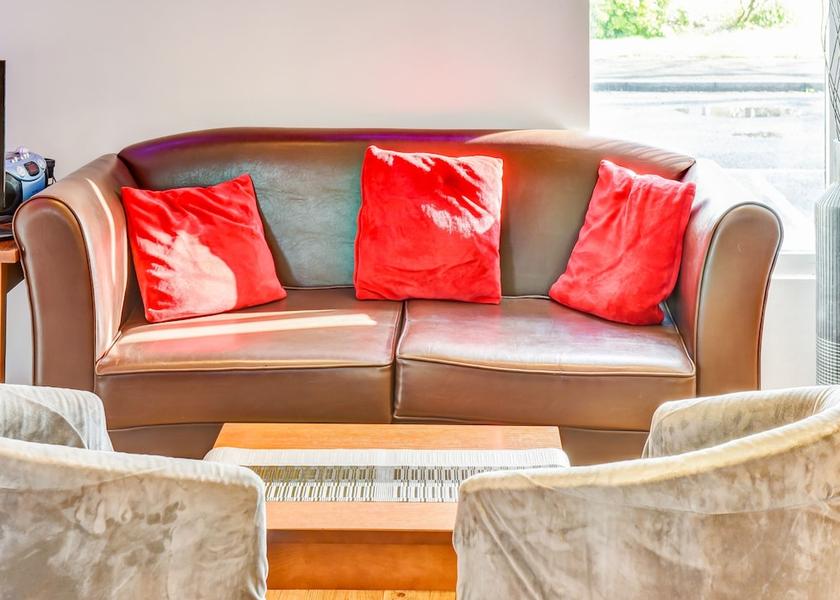 England Redditch Lobby