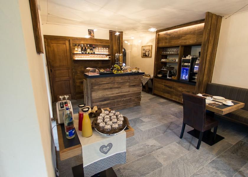 Valle d'Aosta Morgex Breakfast Area