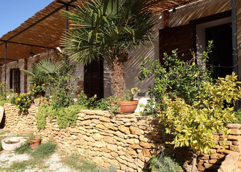 Sicily Castelvetrano facilities