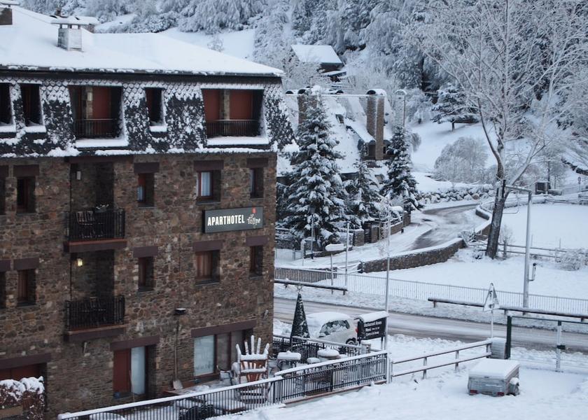  La Cortinada Primary image