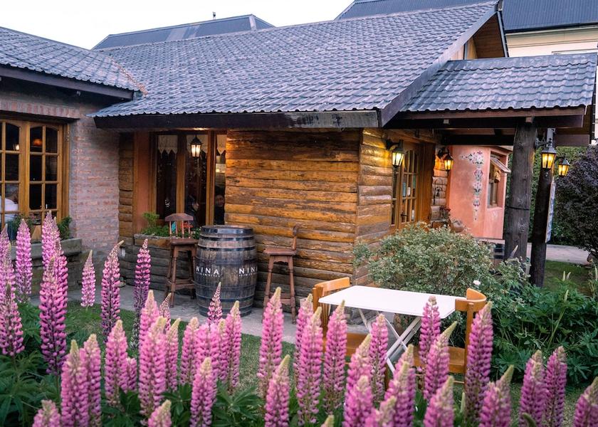 Santa Cruz El Calafate Exterior Detail