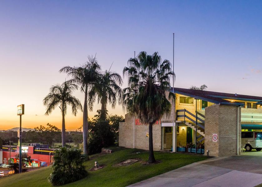 Gladstone Regional Gladstone exterior view