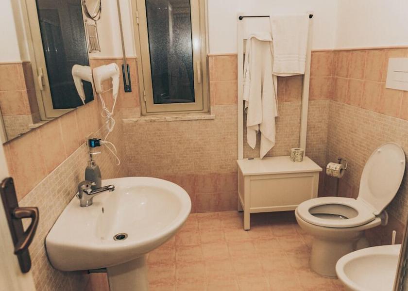 Sicily Palermo Bathroom