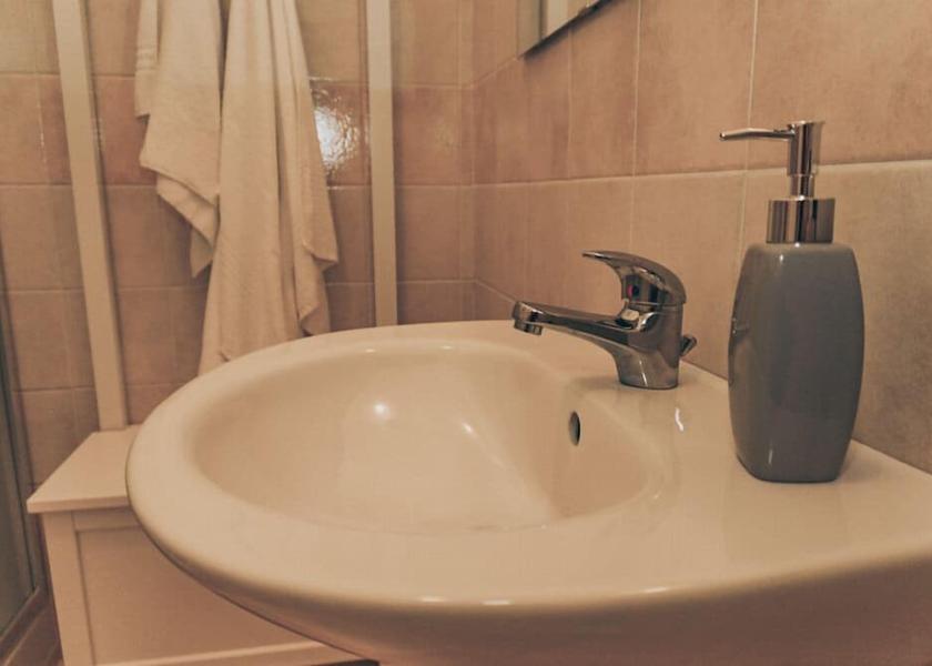 Sicily Palermo Bathroom