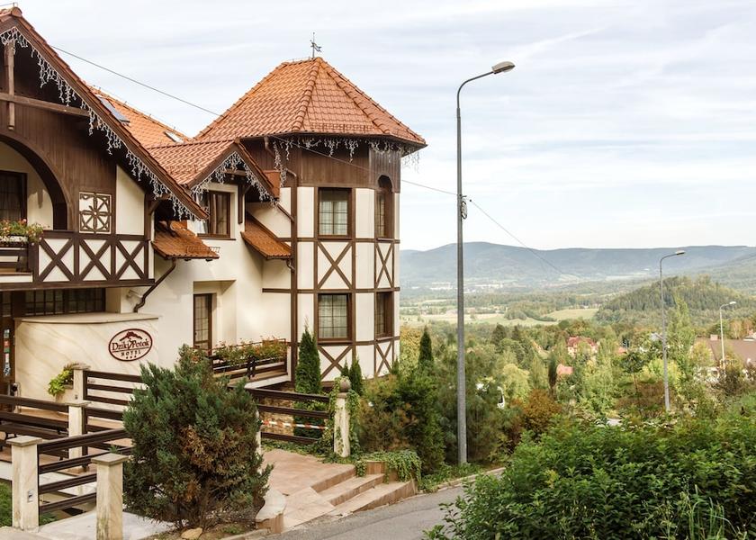 Lower Silesian Voivodeship Karpacz Property entrance