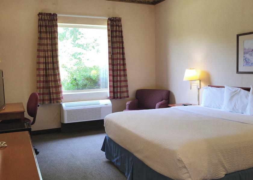 Kentucky West Liberty Room