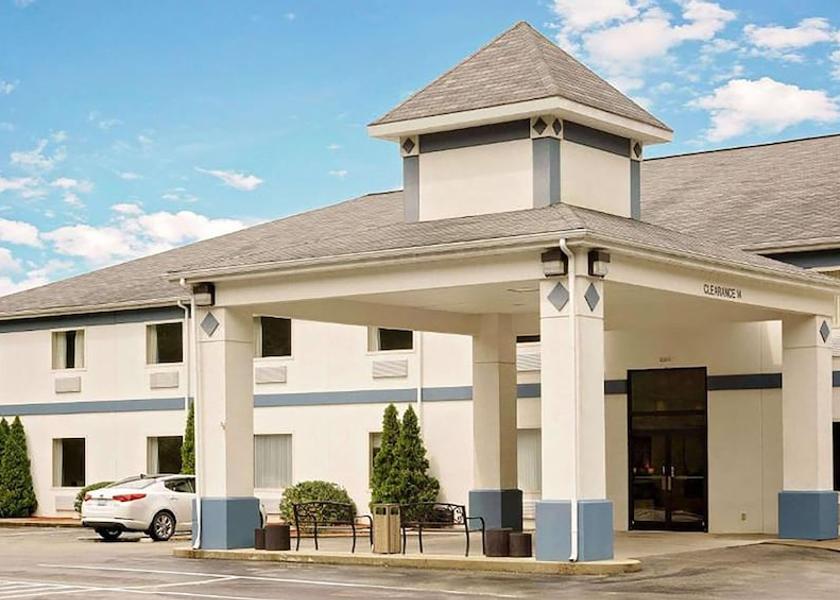 Kentucky West Liberty Exterior