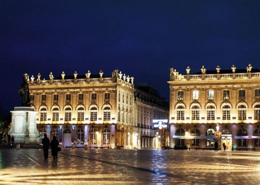 Grand Est Nancy Exterior Detail