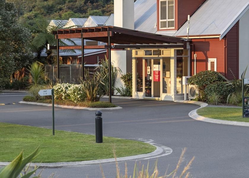 Bay of Plenty Region Mourea Reception
