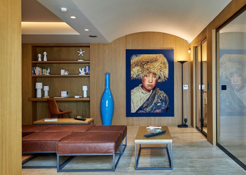 Crete Malevizi Lobby