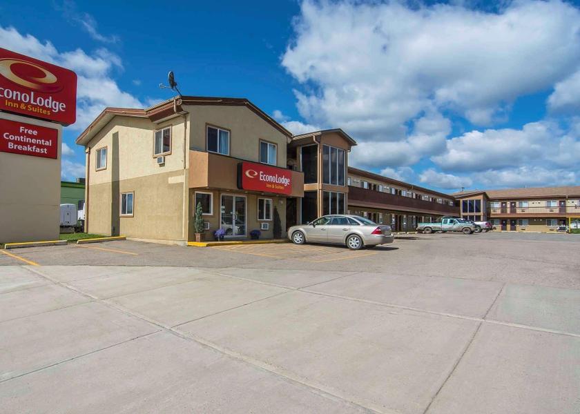 Alberta High Level Hotel Exterior