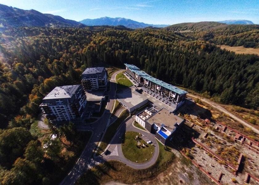  Poiana Brasov Exterior Detail