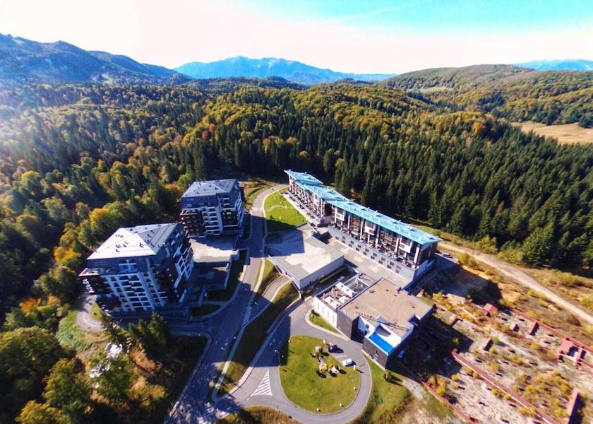  Poiana Brasov Exterior Detail