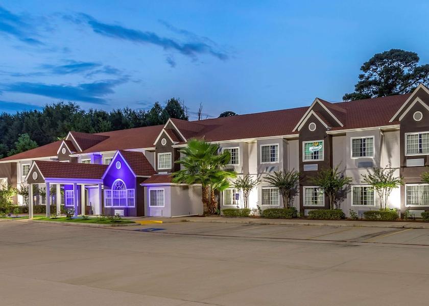 Texas Longview Exterior Detail