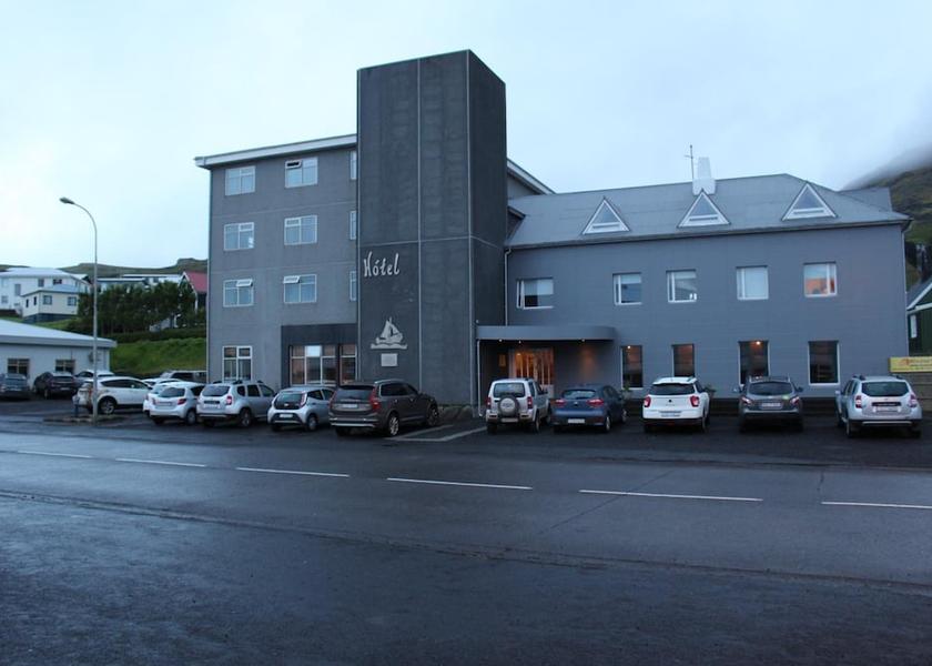 Western Region Snæfellsbær Exterior Detail
