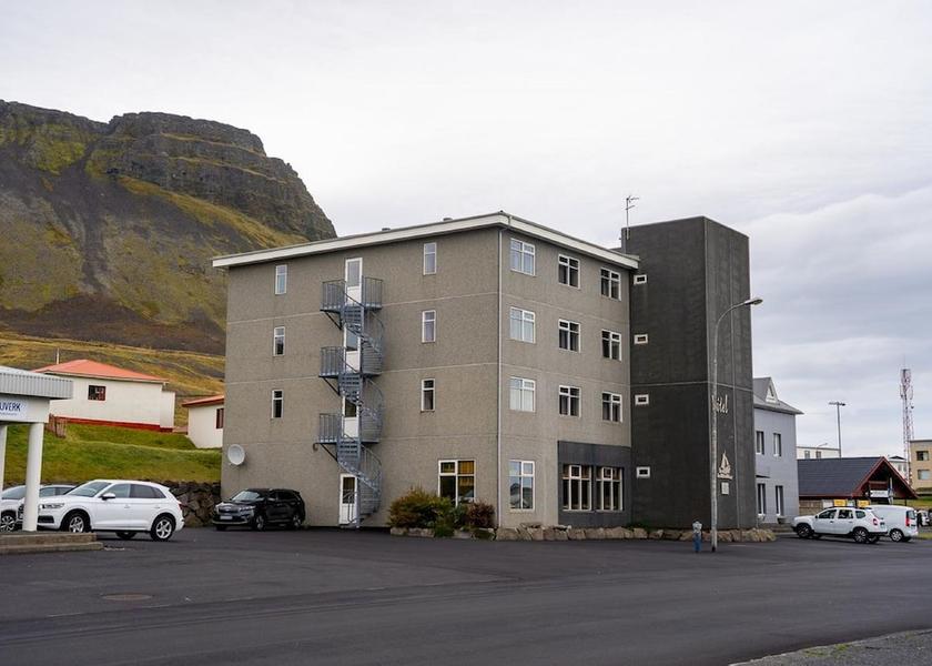 Western Region Snæfellsbær Facade