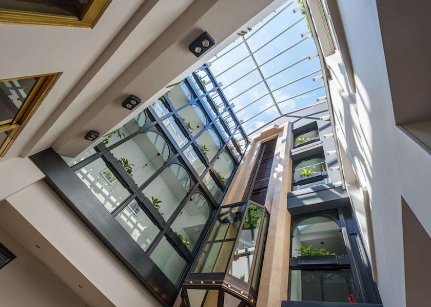 Hauts-de-France Saint-Quentin Lobby