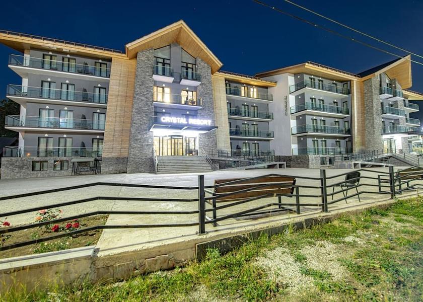  Borjomi Exterior Detail