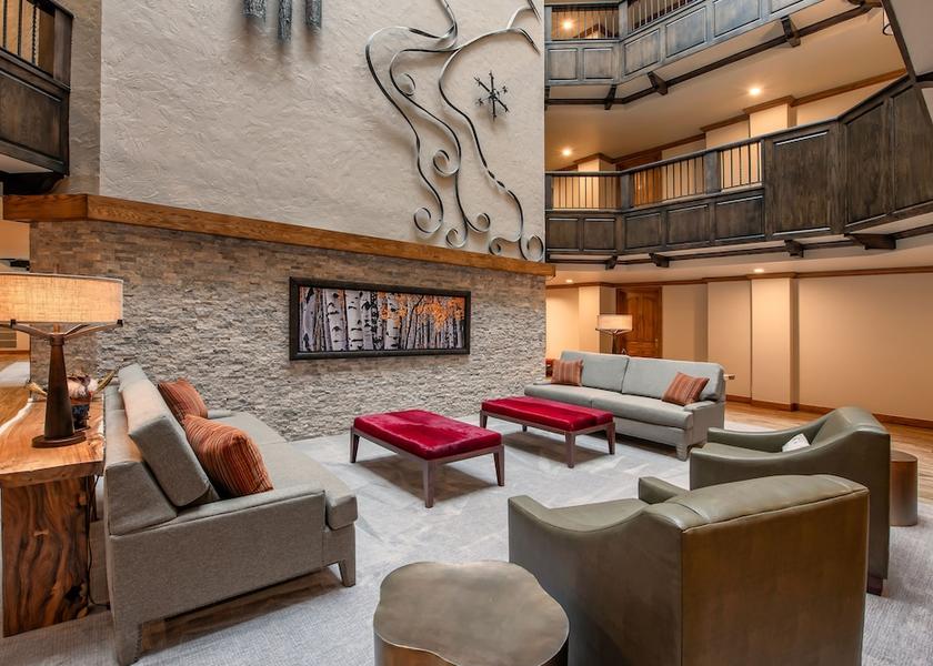 Colorado Avon Lobby sitting area