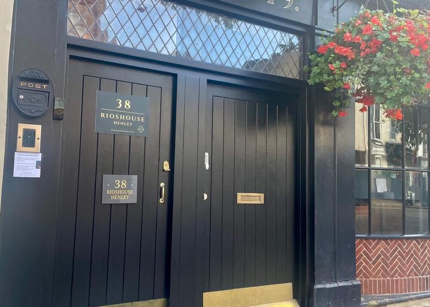 England Henley-on-thames Exterior Detail