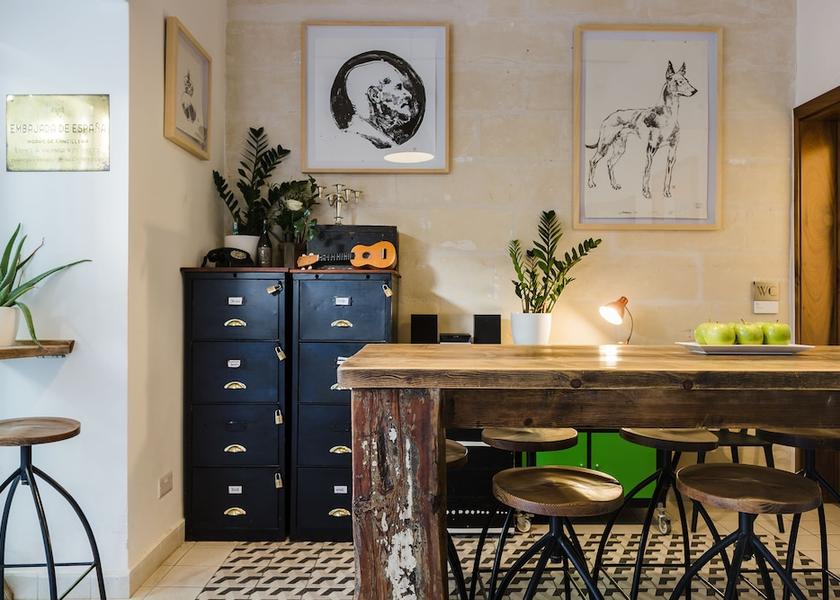 Central Region Sliema Breakfast area