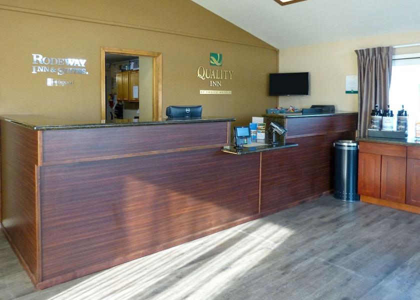 Oregon Ontario Lobby