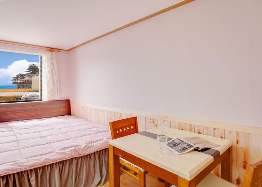 South Chungcheong Taean Room