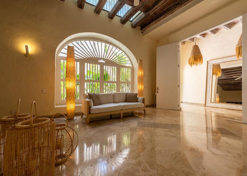 Bolivar Cartagena Reception